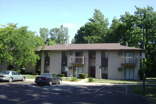 Lake Wind Apartments