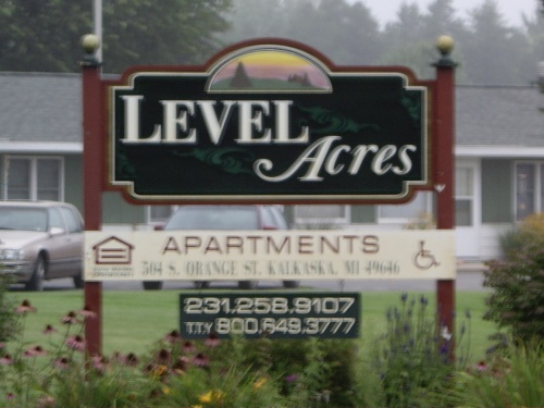 Level Acres Apartments