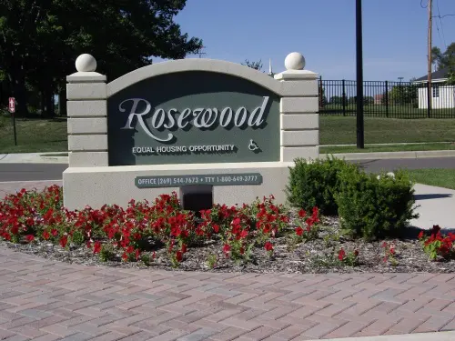 Sign Stone of Rosewood Equal Housing Opportunoty