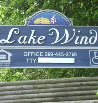 Lake Wind Apartments