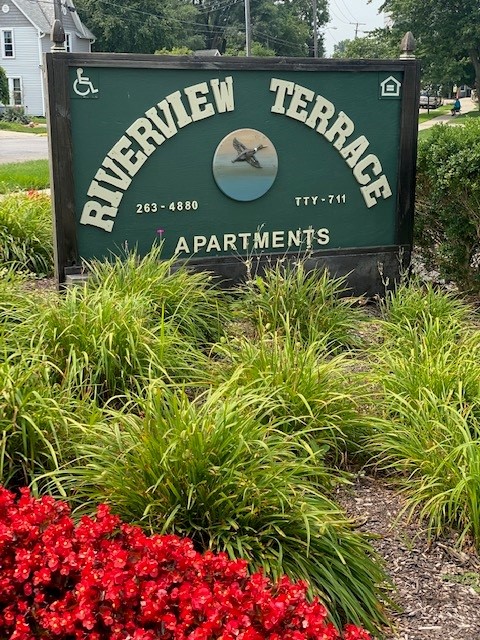 Riverview Terrace apartment green sign